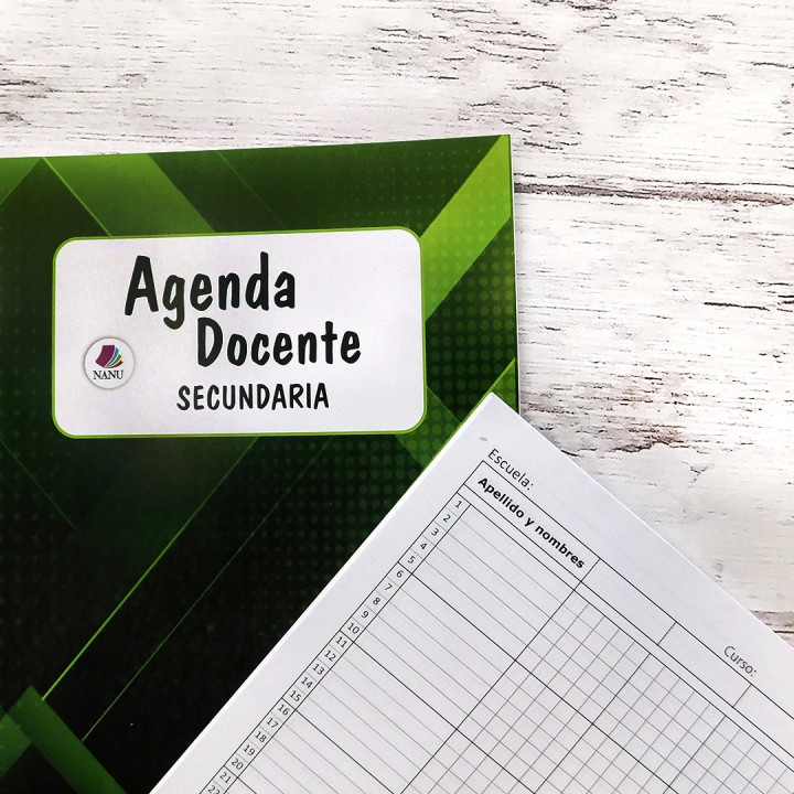 AGENDA DOCENTE  MEDIA OFICIO 17x21