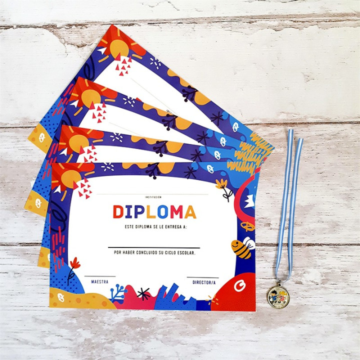 MEDALLA,DIPLOMA Y CINTA Egresaditos