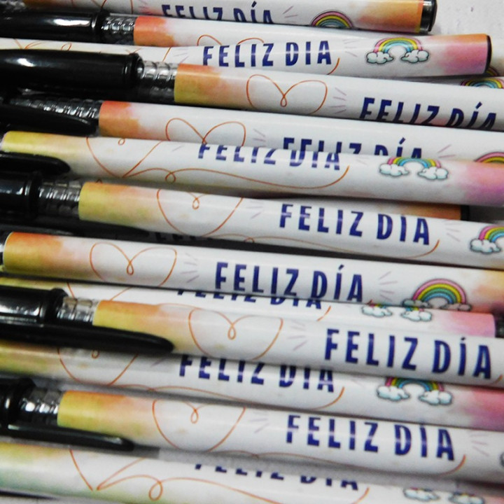 LAPICERAS Feliz Dia Arco Iris