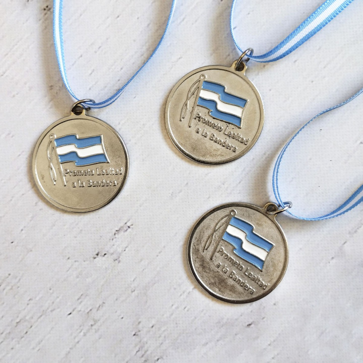 MEDALLA PROMESA A LA BANDERA CON CINTA