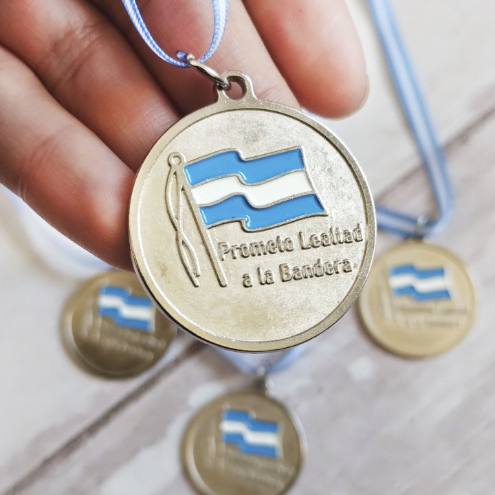 MEDALLA PROMESA A LA BANDERA CON CINTA