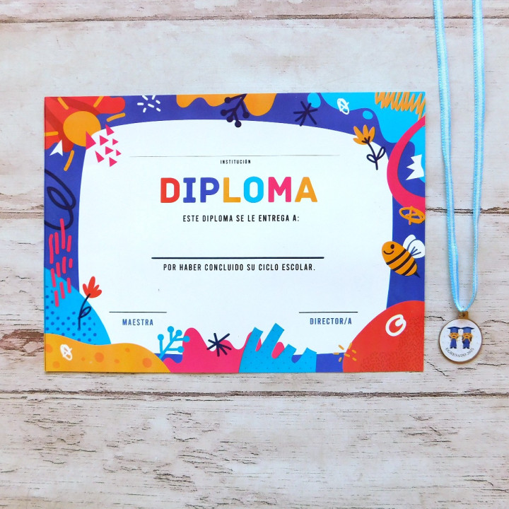 DIPLOMA-MEDALLA CON VINILO Y CINTA Egresaditos
