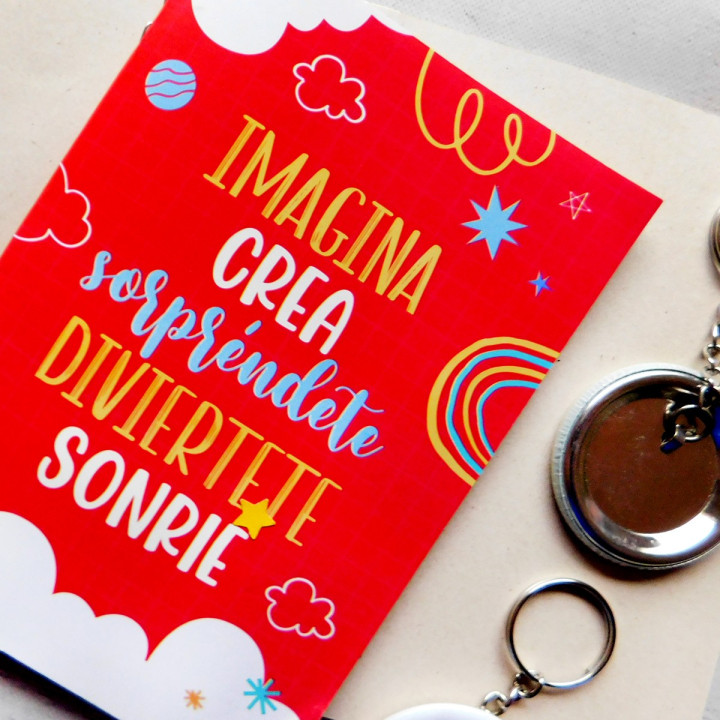 Cuaderno Abrochado + llavero