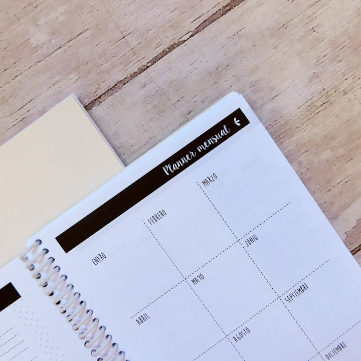 CUADERNO AGENDA DE EMBARAZO Int B&N Sublimable