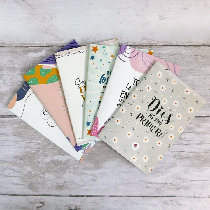 PLANNER MENSUAL PERPETUO Religioso