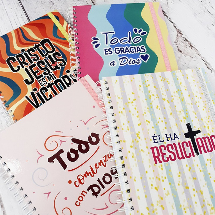 CUADERNOS TAPA DURA UNIVERSITARIOS A4 Religioso