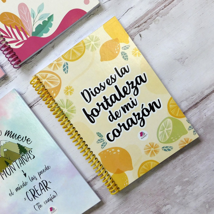 CUADERNO Tamaño A5 Anillados Religioso
