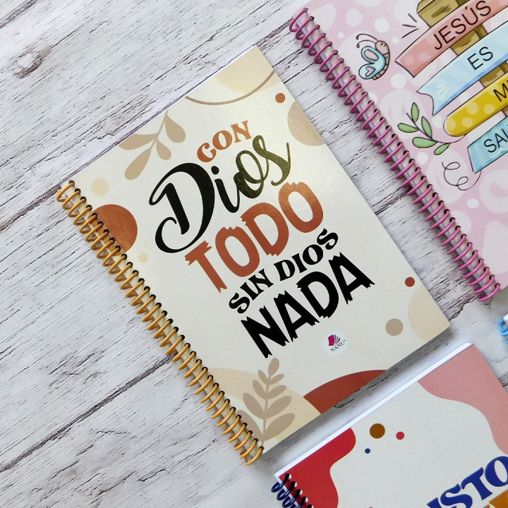 CUADERNO Tamaño A5 Anillados Religioso