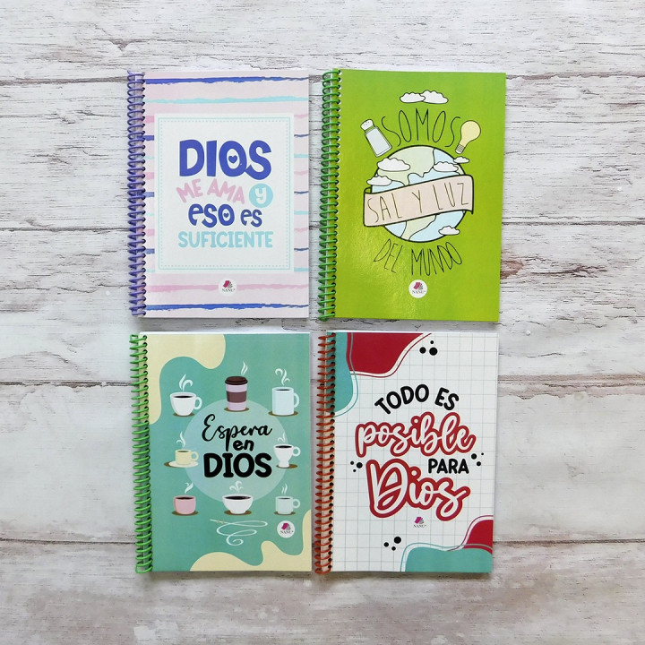 CUADERNO Tamaño A5 Anillados Religioso