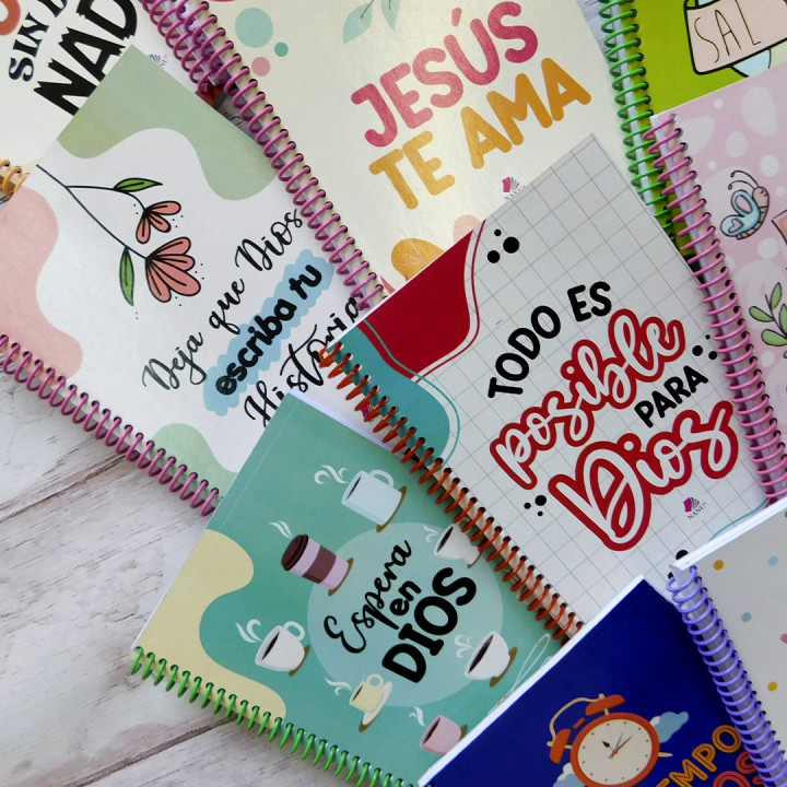 CUADERNO Tamaño A5 Anillados Religioso